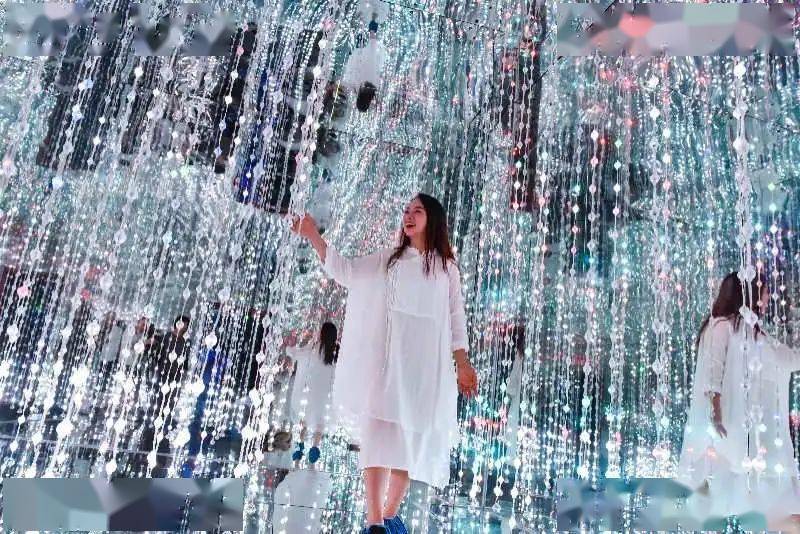 【镜子迷宫】入驻西溪磐石大峡谷啦！赶紧来打卡~ 