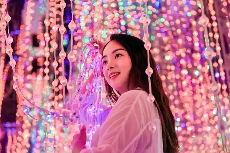 【镜子迷宫】入驻西溪磐石大峡谷啦！赶紧来打卡~ 